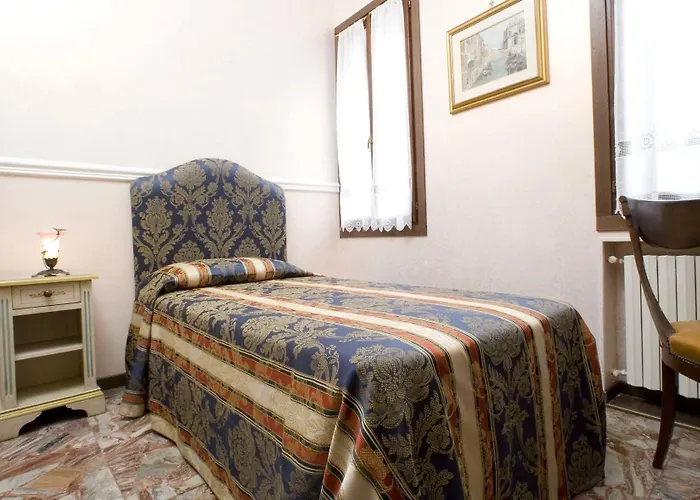 أل بيافي البندقية