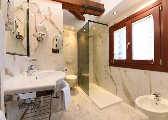 فندق أل بيافي 3*