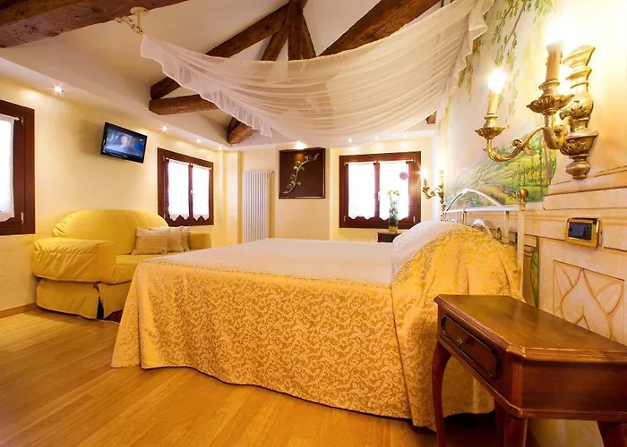 أل بيافي 3* البندقية