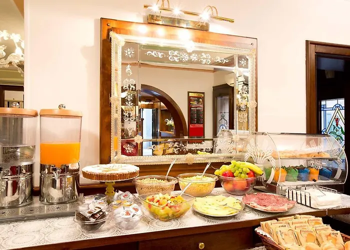 أل بيافي 3* البندقية