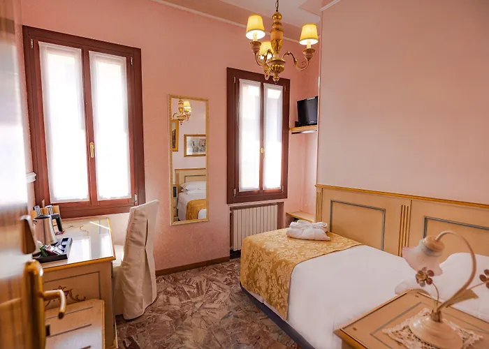 ホテル アル ピアーヴェ ヴェネツィア